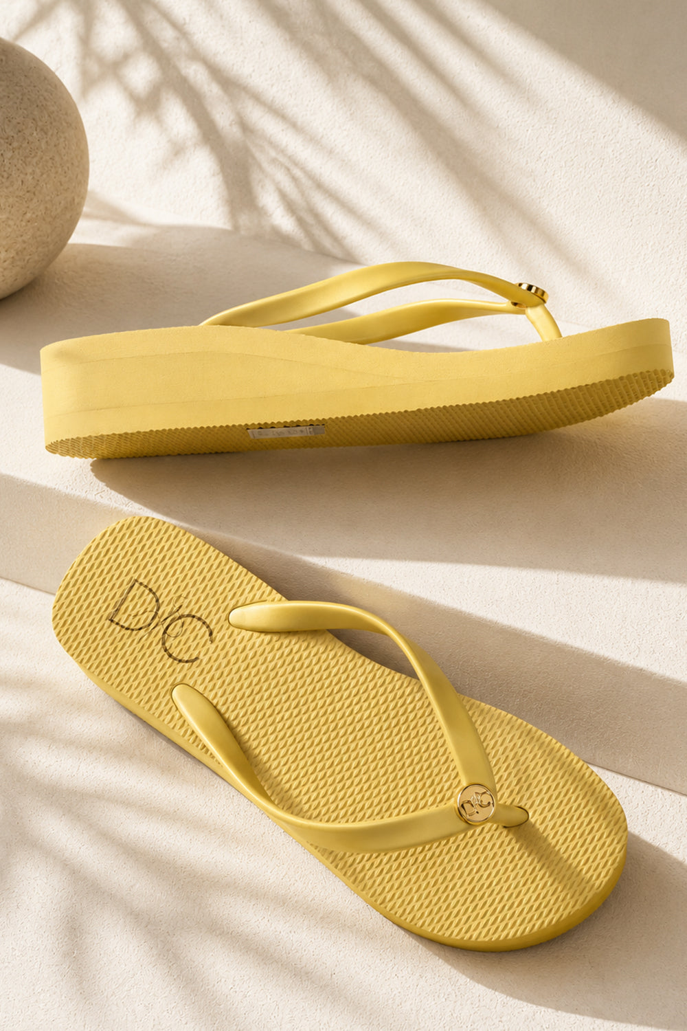 Butter Yellow - Flipflop