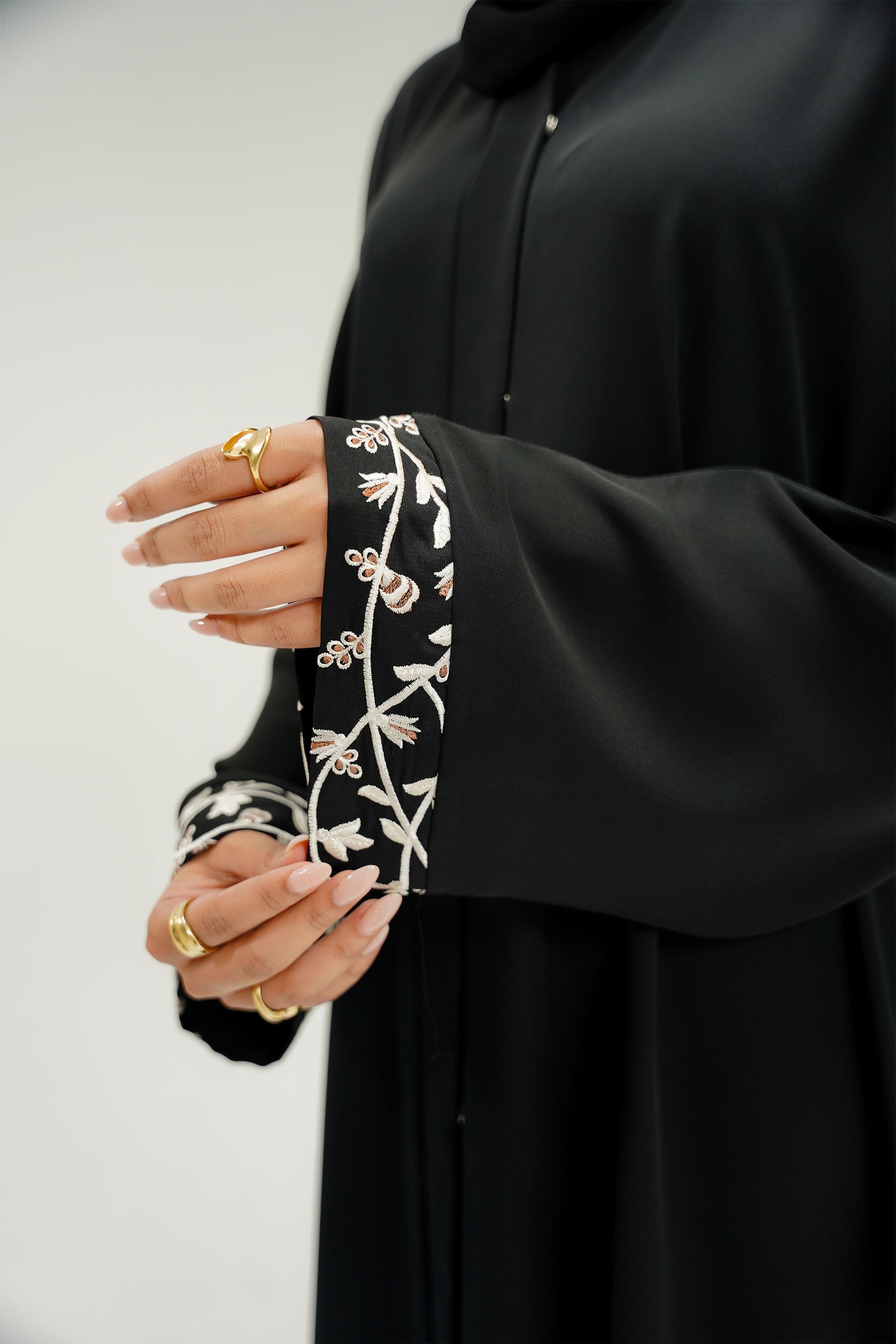 Stella Abaya | Buttoned Up
