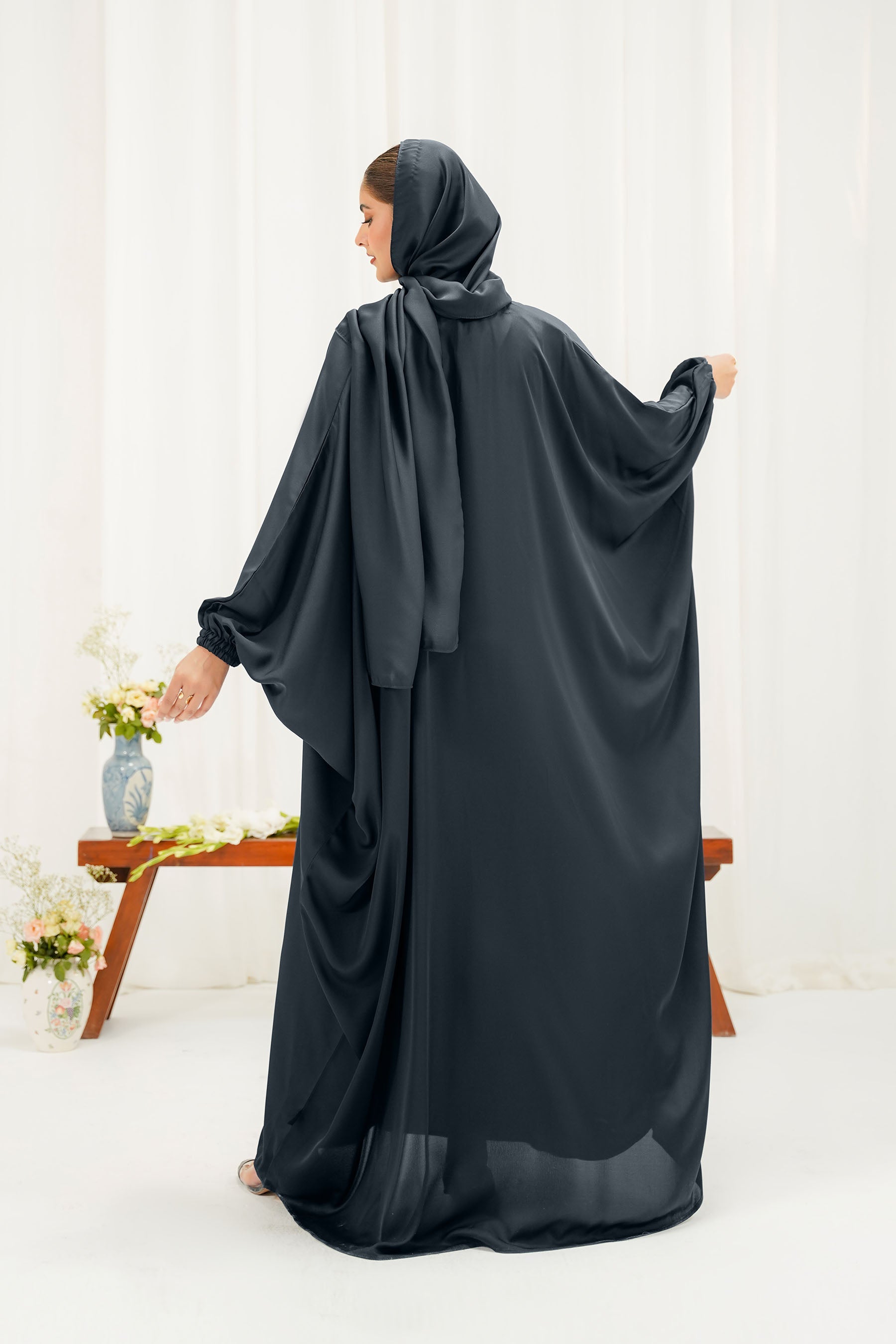 Ehsas Abaya | Solid
