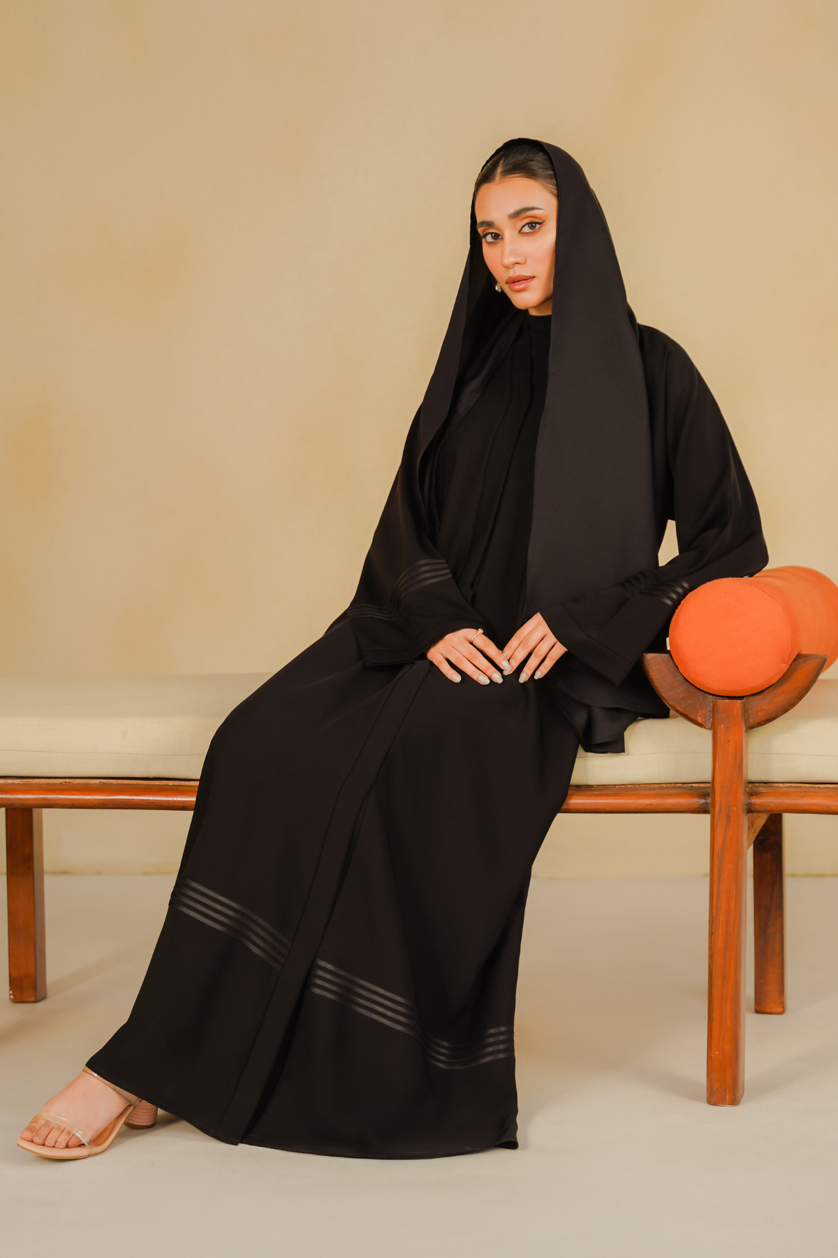 Ava Abaya | Buttoned Up