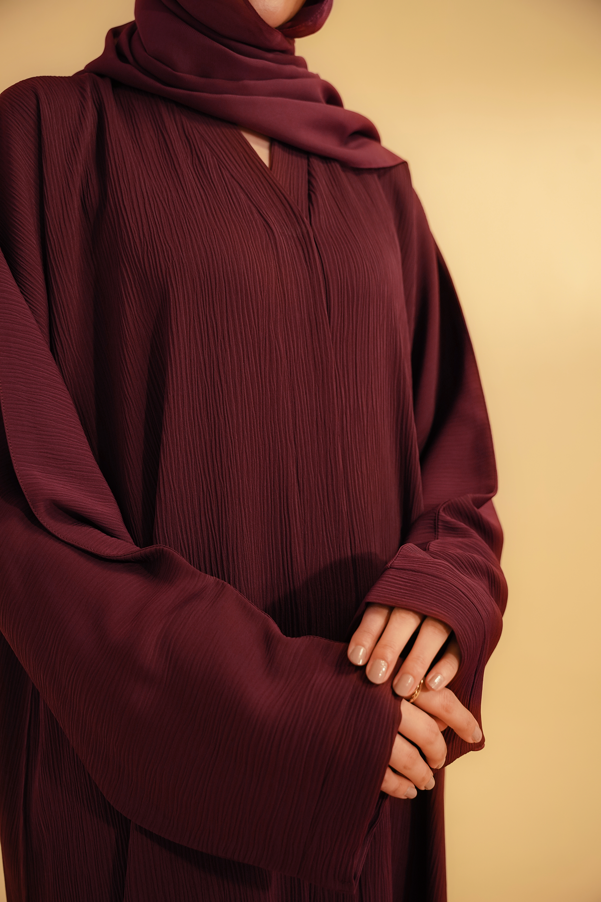 Textured Abaya | Maroon