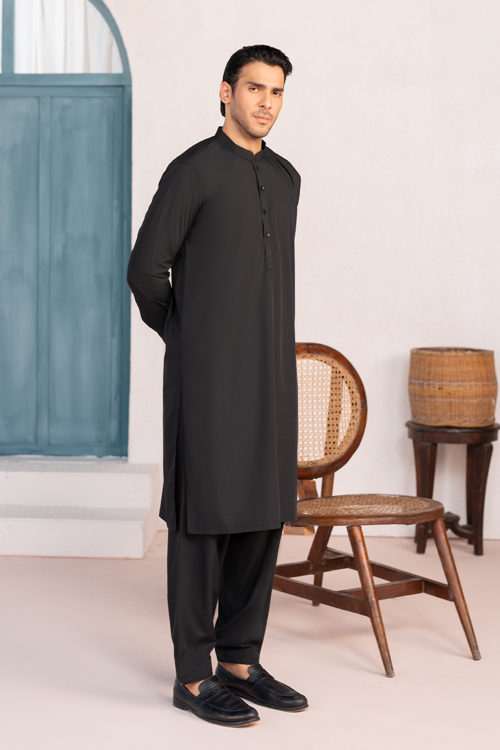 Black | Shalwar Kameez