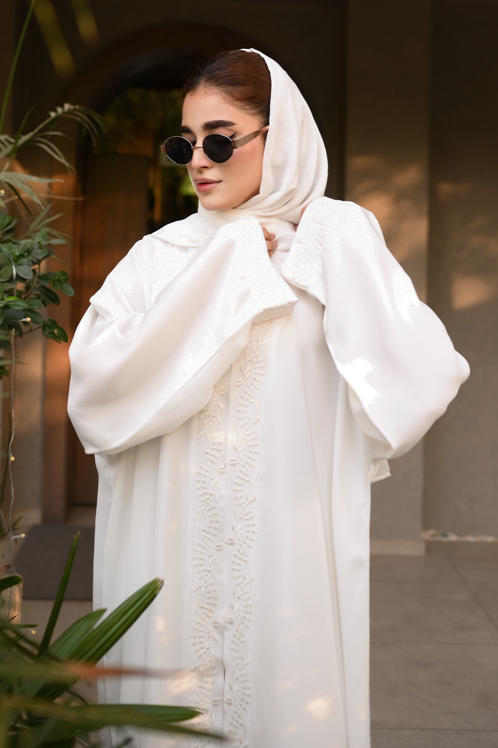 Embroidered Abaya Set | Off White