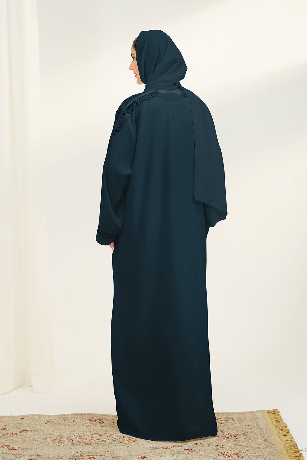 Fajr Abaya | Buttoned Up
