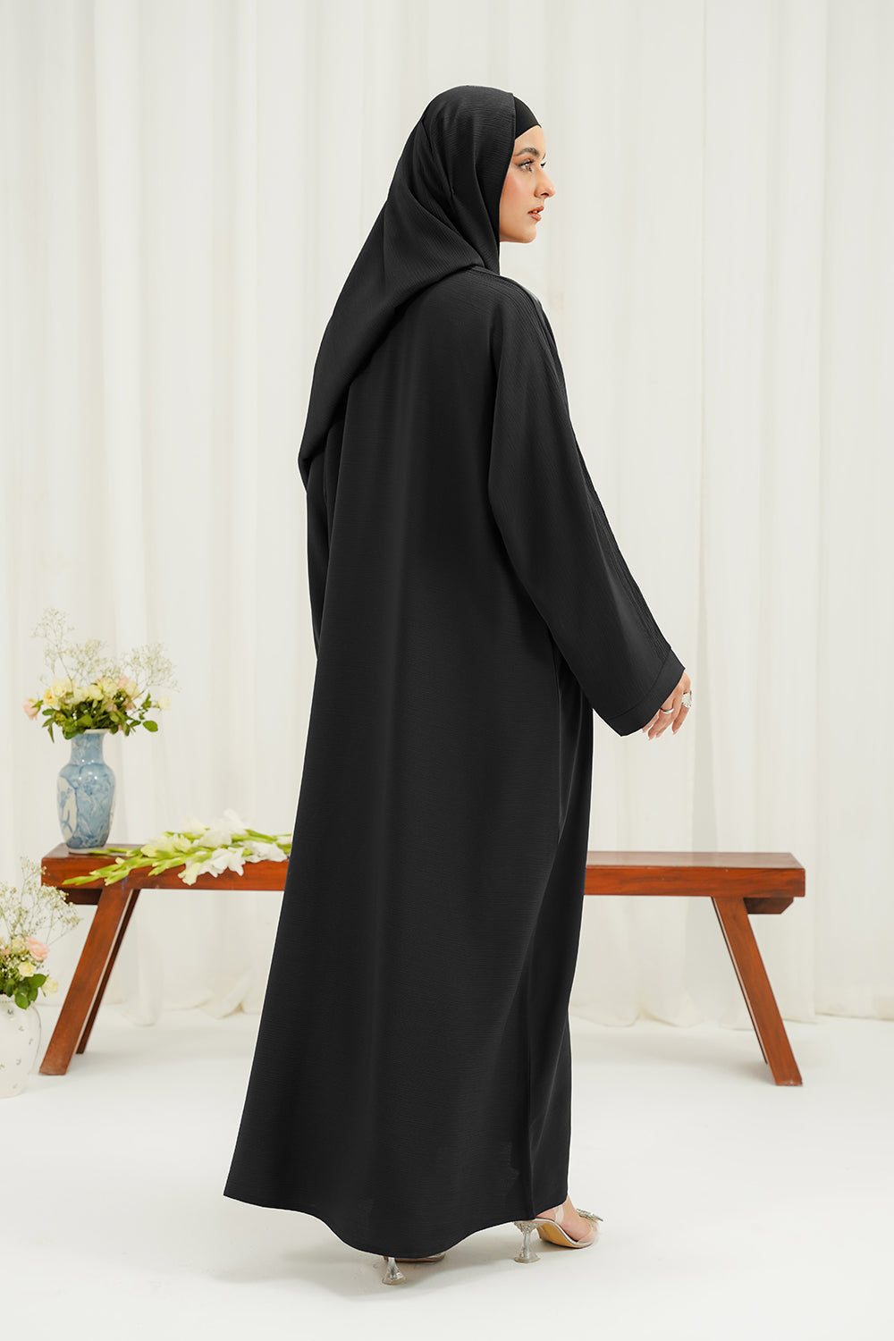 Misk Abaya | Buttoned Up