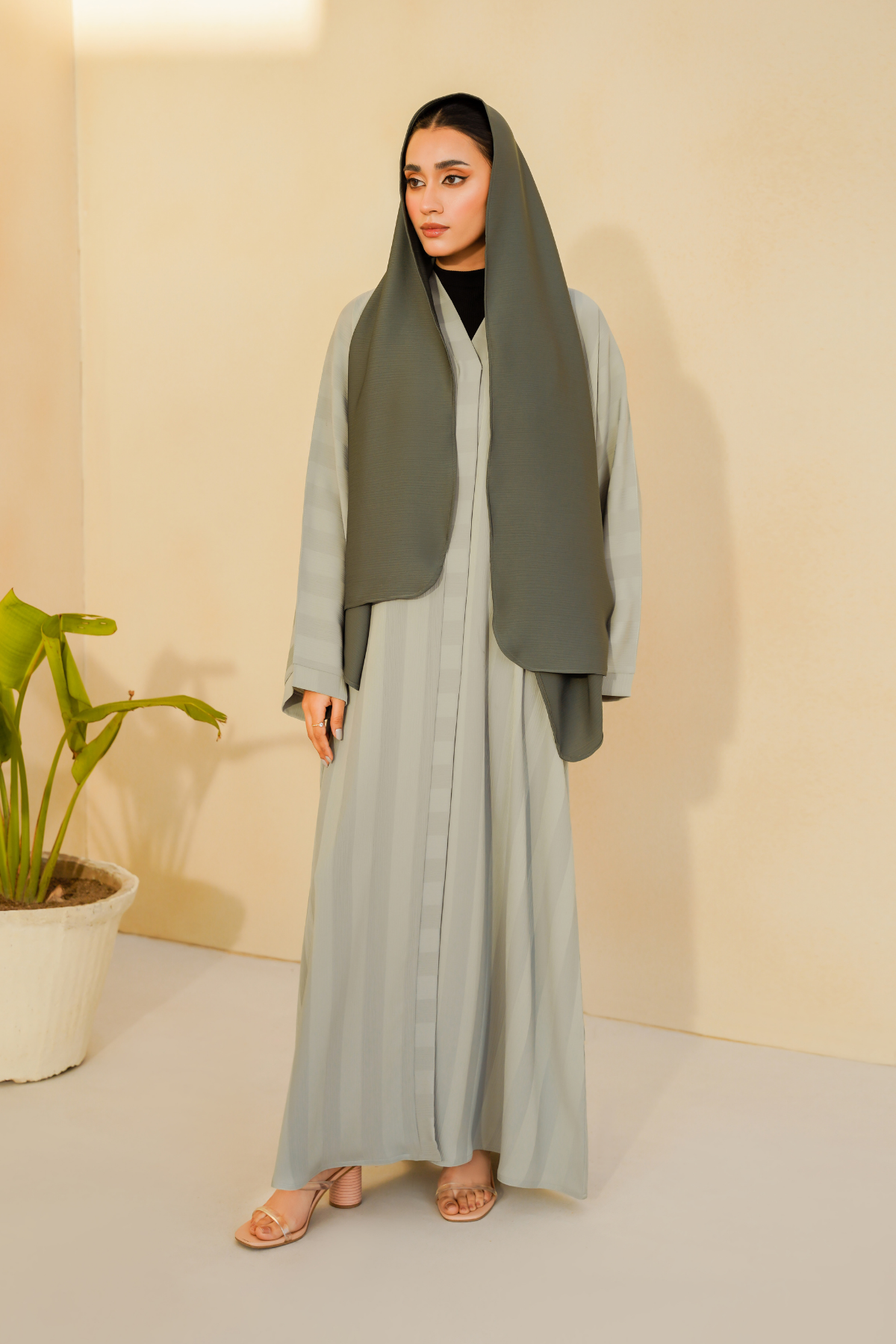 Myra Abaya | Buttoned Up