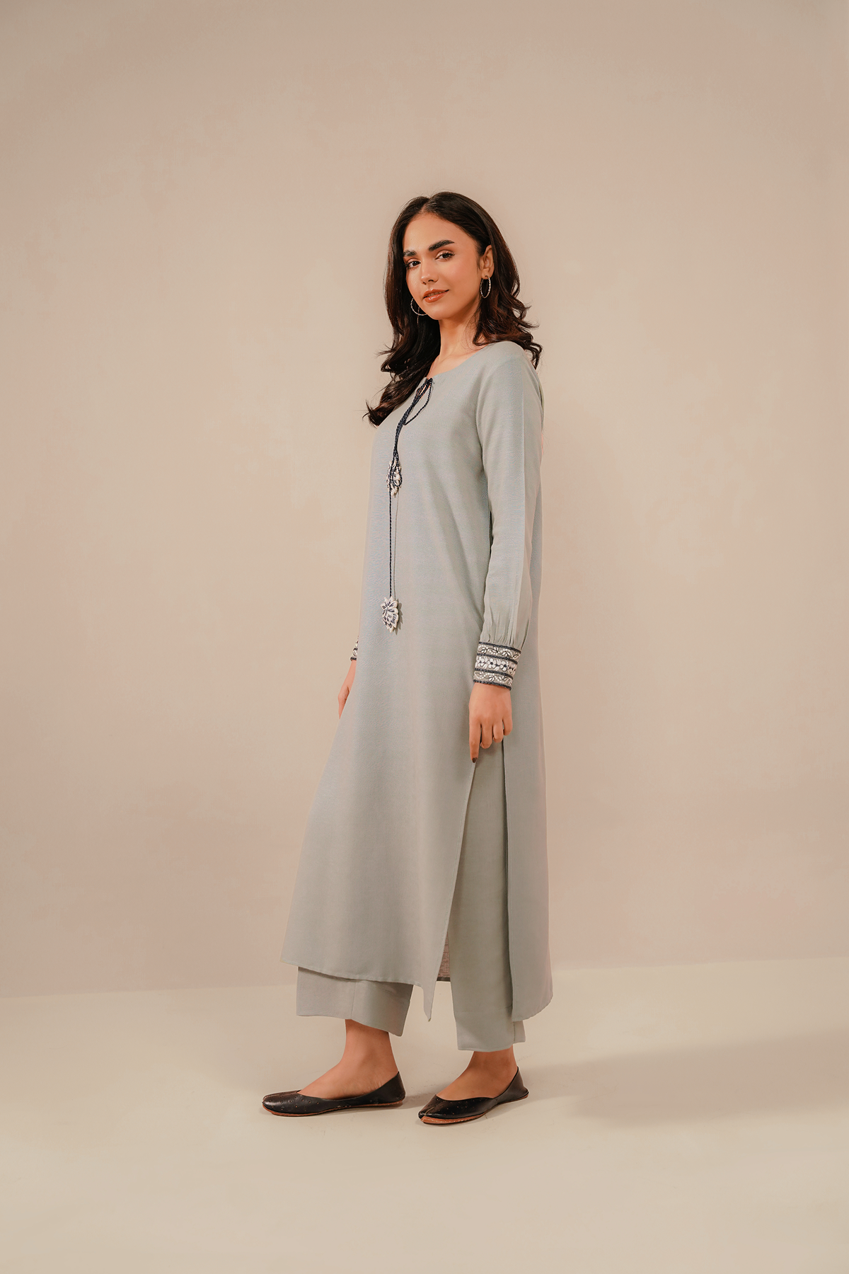 EMBROIDERED CO-ORD | SILVER HAZE