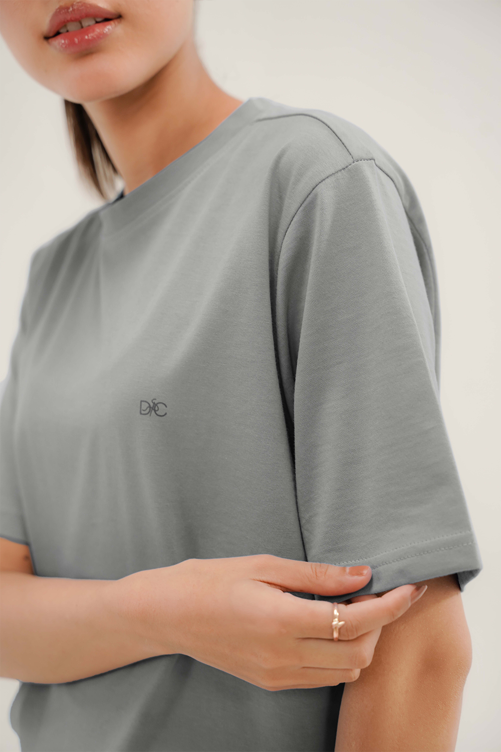Women - Basic Grey T-Shirt